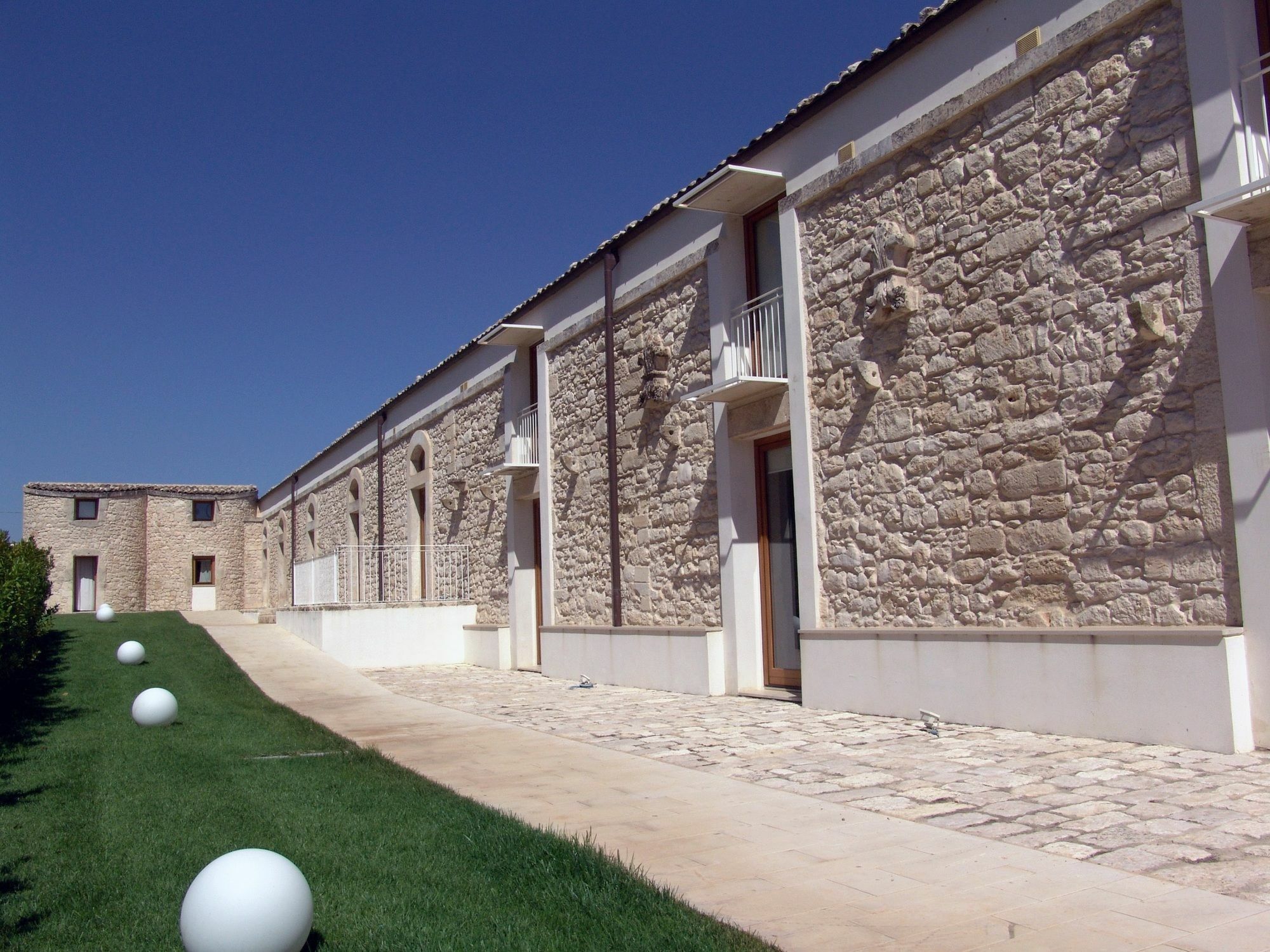 Hotel Villa Carlotta Ragusa Exterior photo